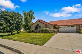 19920 Avenue of The Oaks, Newhall, CA 91321