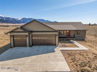 9 Fraker Loop, Whitehall, MT 59759