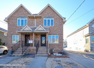 78 Byrne Ave, Staten Island, NY 10314