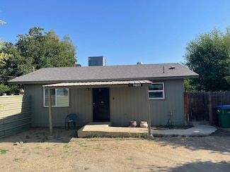 15836 Beechwood Ave, Ivanhoe, CA 93235