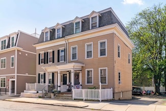 611 E 7th St, Boston, MA 02127