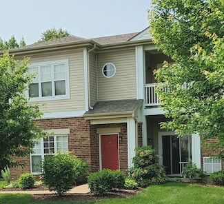 130 Clubhouse Ln Unit 29, Oswego, IL 60543