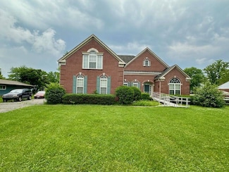 745 Compton Rd, Cincinnati, OH 45231