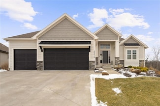 26019 W 96th Terrace, Lenexa, KS 66227