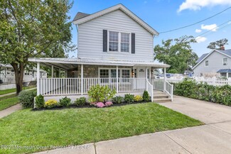 97 Park Ave, Keansburg, NJ 07734