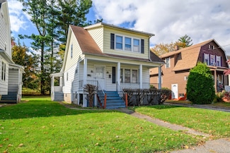 20 Meadow St, Danbury, CT 06810