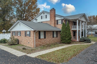 226 Gardner Trail, Salyersville, KY 41465