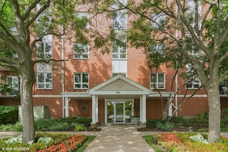 100 N Milwaukee Ave Unit 501, Wheeling, IL 60090
