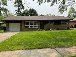 217 E Bell Dr, Cary, IL 60013