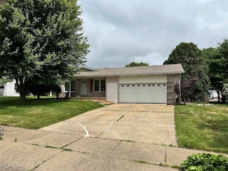 483 Lockport Ave SW, New Philadelphia, OH 44663