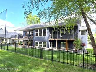 706 N Dundee Dr, Post Falls, ID 83854