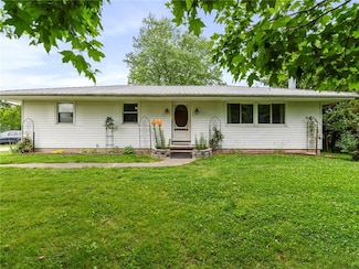 6748 Old Highway 69 Hwy, Cameron, MO 64429