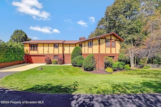 1606 Newton Ransom Blvd, Clarks Summit, PA 18411