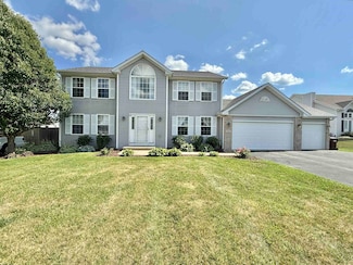 388 Red Fox Dr, Davis Junction, IL 61020