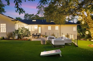 130 Stonehedge Rd, Hillsborough, CA 94010