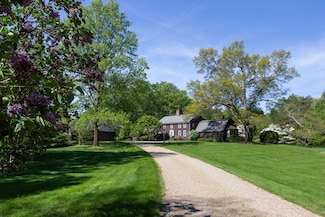 34 Miles River Rd, South Hamilton, MA 01982