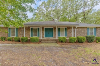 203 Gale Vista Dr, Bonaire, GA 31005