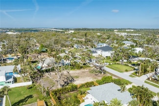 646 Camelia Ln, Vero Beach, FL 32963