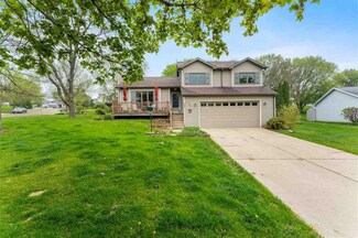 1100 Spellman St, Mount Horeb, WI 53572