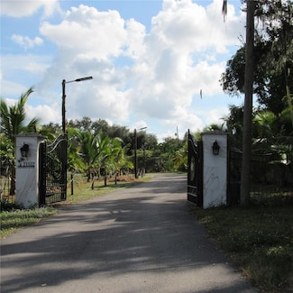 21552 E State Road 64, Bradenton, FL 34212