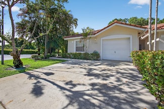 5020 N La Sedona Cir, Delray Beach, FL 33484