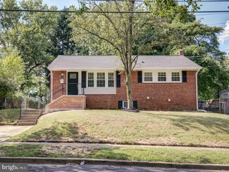 8324 Donoghue Dr, New Carrollton, MD 20784