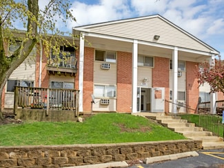680 Marilyn Ave Unit 201, Glendale Heights, IL 60139