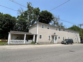 10118 Hall Ave, Lake City, PA 16423