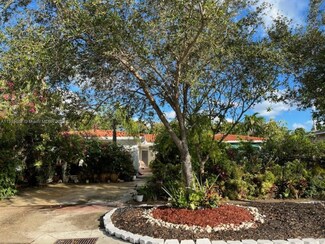 4557 N Jefferson Ave, Miami Beach, FL 33140