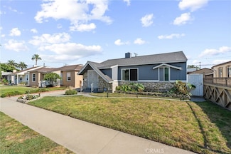 664 E Barry Dr, Long Beach, CA 90805