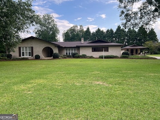 983 Cochran Hwy, Eastman, GA 31023