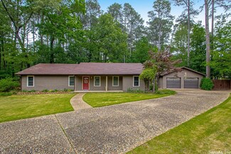 15 Apple Tree Cir, Little Rock, AR 72210