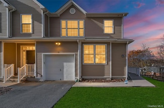 43 Pinto Rd E, Middletown, NY 10941