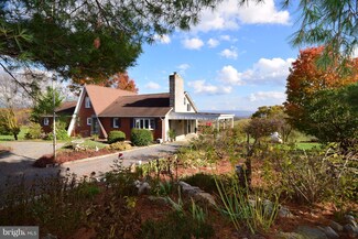 2840 N Mountain Rd, Mount Jackson, VA 22842