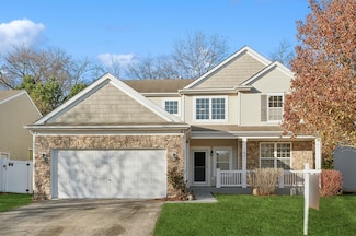 1921 Sebastian Dr, Woodstock, IL 60098