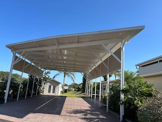 2318 Saint George Dr, Davenport, FL 33837