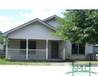 635 W 40th St, Savannah, GA 31415