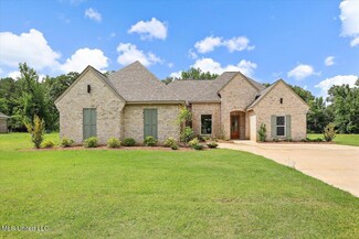 1015 Mullican Rd, Florence, MS 39073