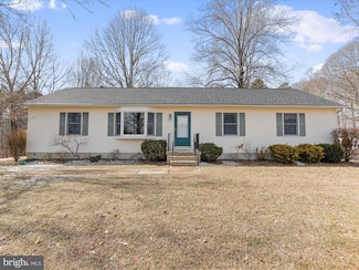 1298 Lottie Fowler Rd, Prince Frederick, MD 20678