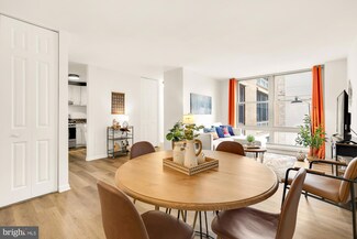 1260 21st St NW Unit 804, Washington, DC 20036