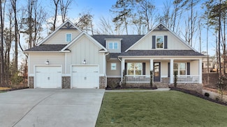 1020 Fairway Cir, Greensboro, GA 30642