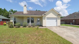 8013 Longwood Dr, Gautier, MS 39553