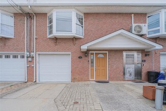 14 Ragazzi Ln, Staten Island, NY 10305