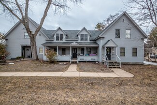 116 Pleasant St, Conway, NH 03818