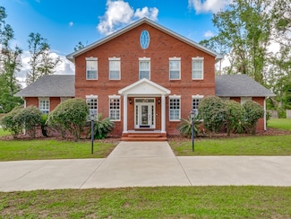 127 Bullen Ln, Perry, FL 32347