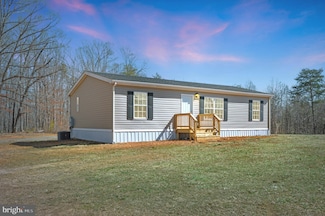 5438 Dog Patch Ln, Rhoadesville, VA 22542