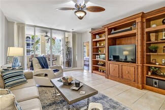 401 Bayfront Place Unit 3207, Naples, FL 34102