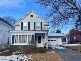 135 Western Pkwy, Schenectady, NY 12304