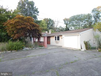 54 Penn Lyle Rd, Princeton Junction, NJ 08550