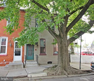 15 Caroline St, Lancaster, PA 17603